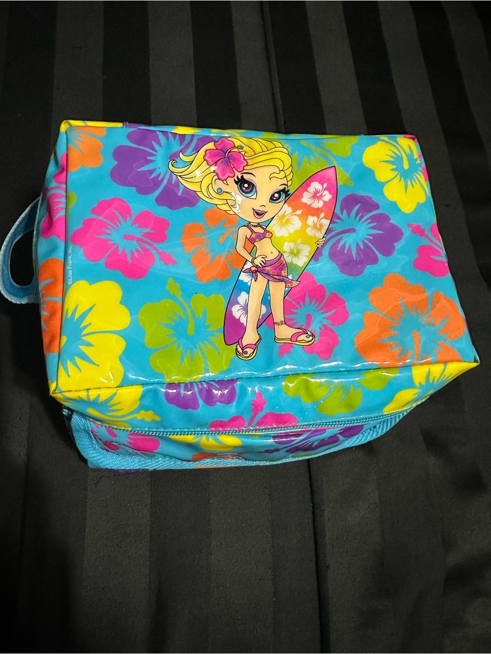 1990’s Lisa Frank Cassie insulted lunch bag